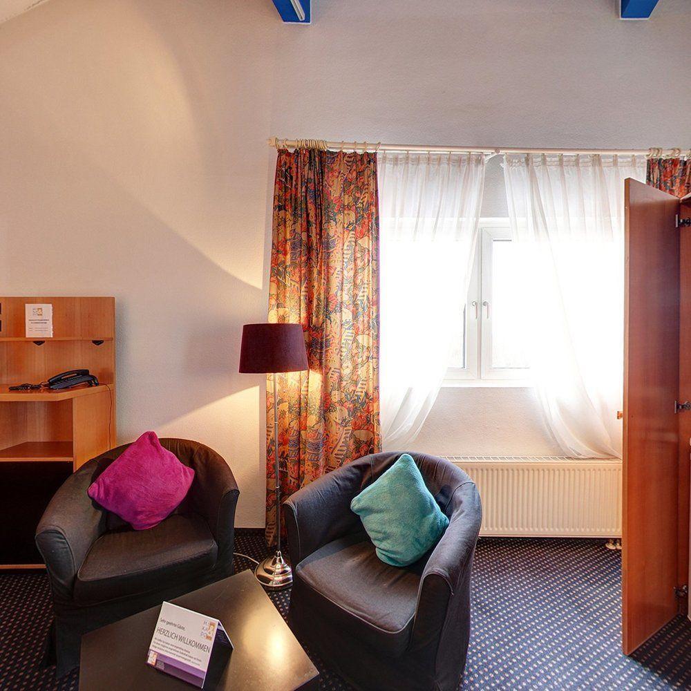 Plaza Suites Ruesselsheim Ngoại thất bức ảnh
